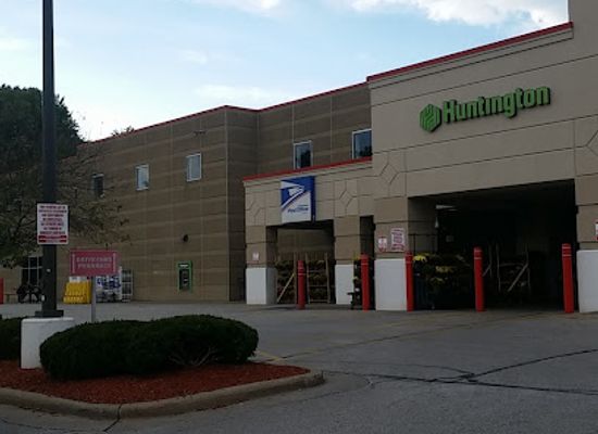 ohio/youngstown/shop/youngstown-shopping-center