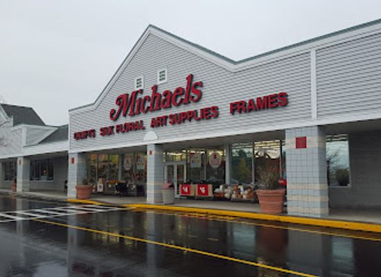 maine/kennebec-county/shop/marketplace-at-augusta