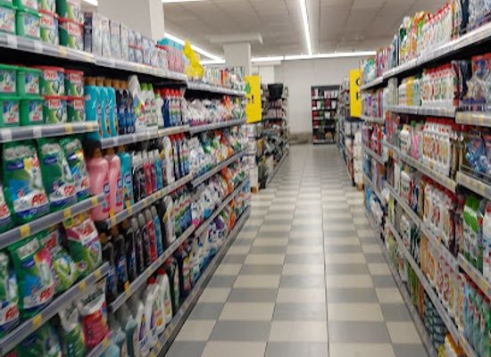 moldova/guranda-mountain/shop/local-discounter