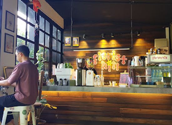 brunei/jerudong-park-playground/shop/florist-hill