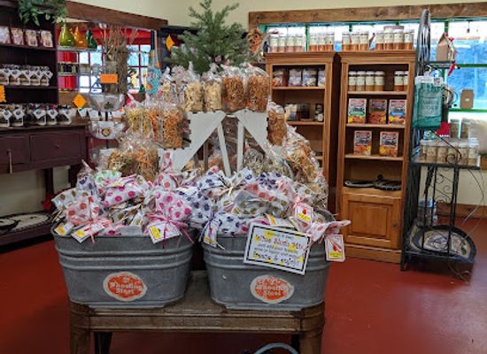 pennsylvania/pocono-mountains/shop/gram-ma-s-country-corner-llc