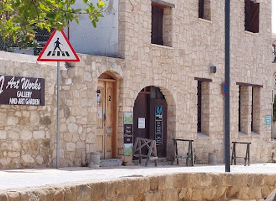 cyprus/adonis-baths-waterfalls/shop/j-j-artworks-gallery