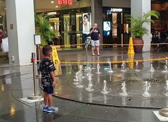 singapore/central-business-district/shop/bugis-junction