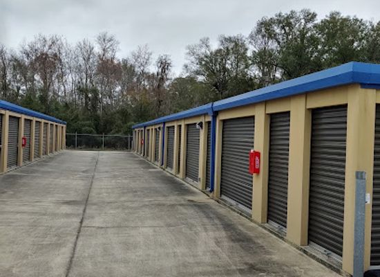 florida/santa-fe-river/shop/santa-fe-self-storage