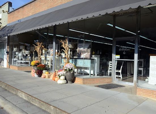 alabama/lake-guntersville/shop/ramsey-s-furniture