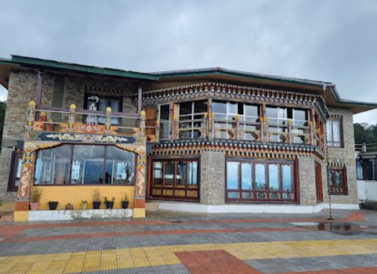 bhutan/punakha-wangdue-valley/shop/dochula-resort
