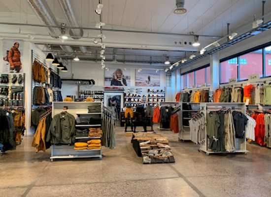 sweden/dalarna/shop/lundhags-fabriksbutik-insjon