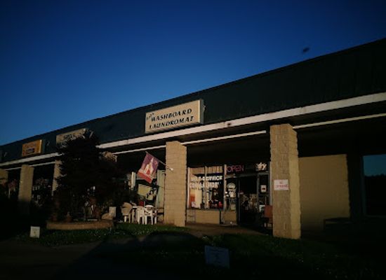 tennessee/oak-ridge/shop/grove-shopping-center