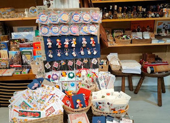romania/parang-mountains/shop/old-town-souvenirs