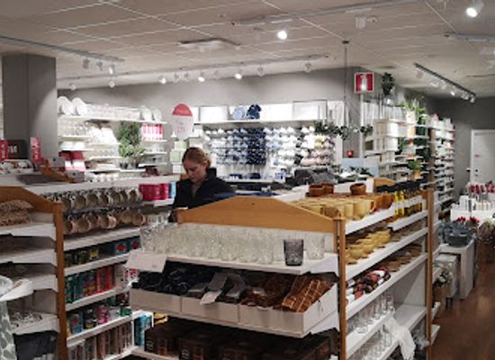 sweden/kalmar/shop/ahlens