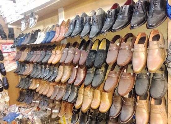 pakistan/hindko-region/shop/dubai-shoes-house-neelum-ajk