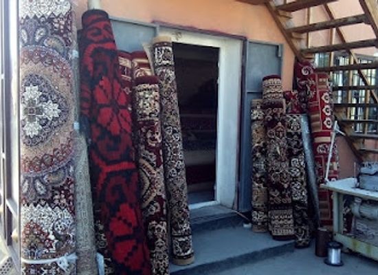 kyrgyzstan/batken-region/shop/magazin-kovrov
