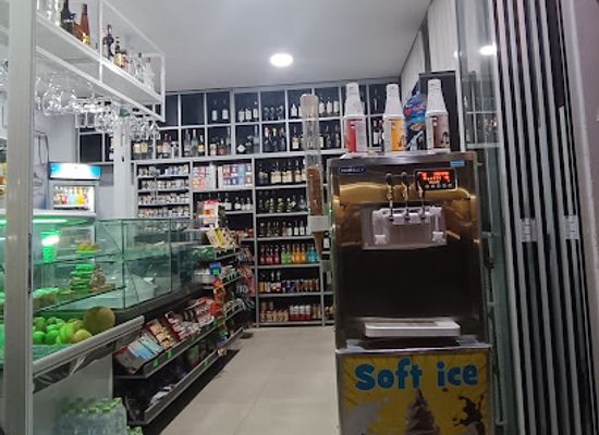 albania/saranda/shop/tabacco-shop-more