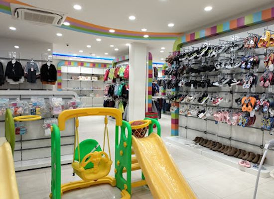 india/manipur/shop/firstcry-com-store-imphal-thangmeiband