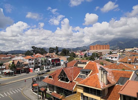 ecuador/azuay-region/shop/batan-shopping-mall