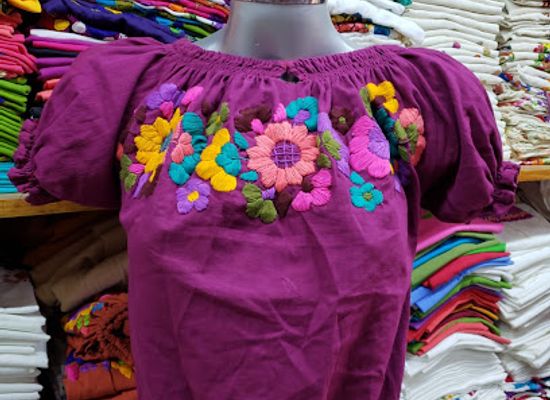 mexico/chiapas/shop/artesanias-blusas-vestidos-y-mas