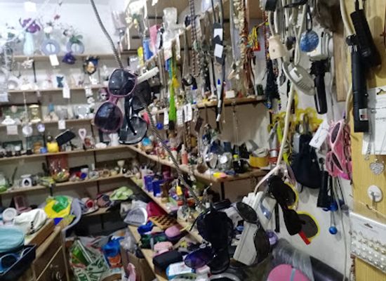 pakistan/lahore/shop/ammar-uk-traders-and-gift-shop