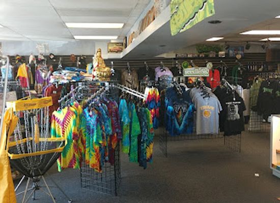 delaware/newark/shop/frolic-on-main-street