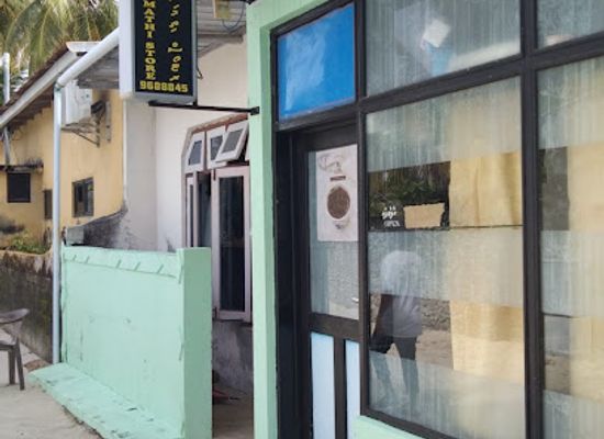 maldives/alimatha-island/shop/malamathi-store