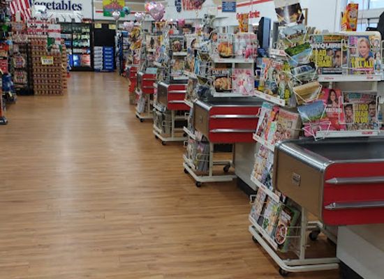 nebraska/niobrara-river-valley/shop/henderson-s-iga-store