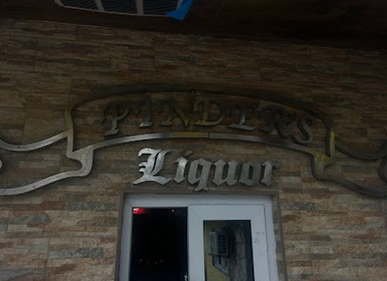 the-bahamas/berry-islands/shop/pinders-liquor