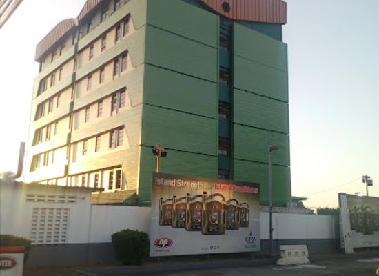 trinidad-and-tobago/st-george-east/shop/emerald-plaza
