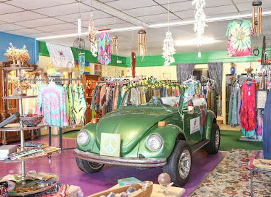 florida/lake-okeechobee/shop/hippie-daze