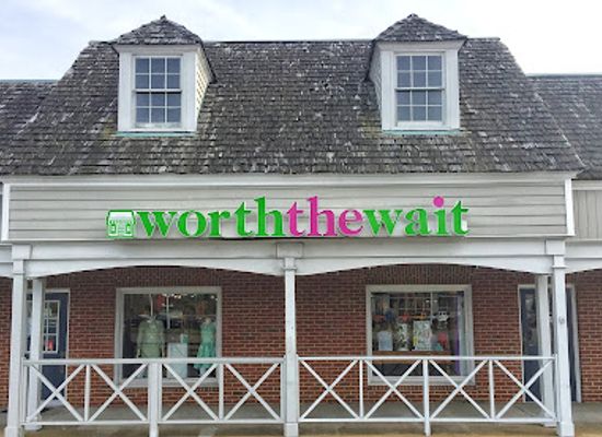 virginia/tidewater/shop/worth-the-wait-consignment-boutique