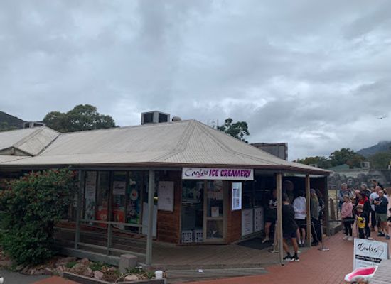 australia/the-grampians/shop/coolas-icecreamery