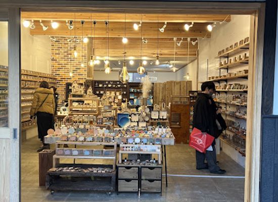 japan/yufuin/shop/yufuin-red-brick-factory-yunotsubo-street-store