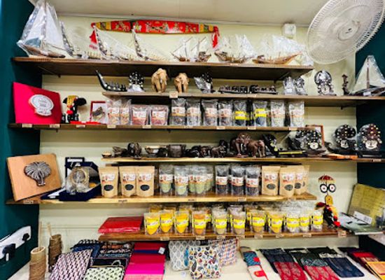india/varkala/shop/souvenirs-by-sarwaa
