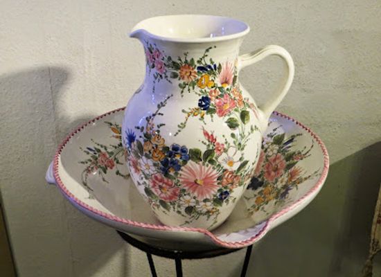 austria/vienna/hernals/shop/zeus-geschenk-boutique