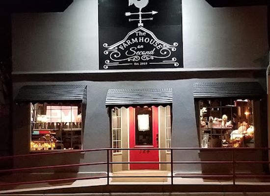 new-mexico/roswell/shop/the-farmhouse-on-second