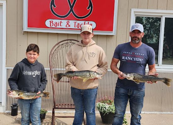 south-dakota/east-river/shop/hookers-bait-and-tackle