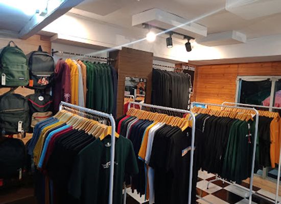 indonesia/central-sulawesi/shop/kilin-store