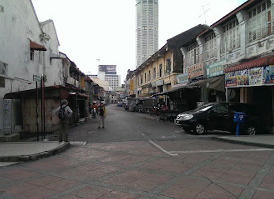 malaysia/george-town/chinatown/shop/china-town-fashion