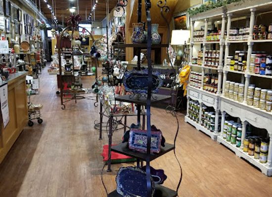 oklahoma/eufaula-lake/shop/our-favorite-place