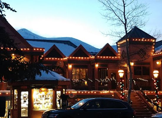 colorado/breckenridge-ski-resort/shop/la-cima-mall