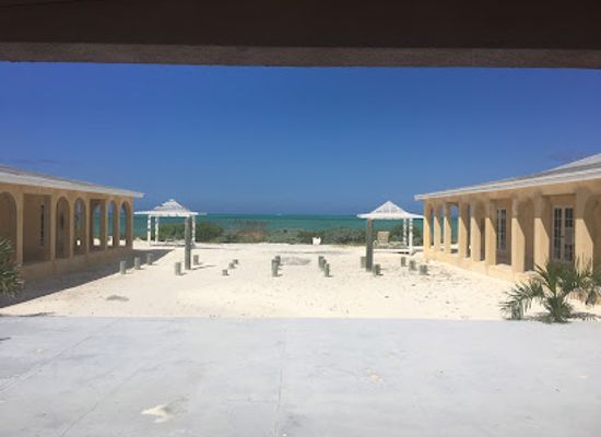 the-bahamas/mayaguana/shop/baycaner-beach-resort