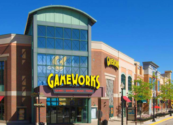 illinois/schaumburg/shop/streets-of-woodfield