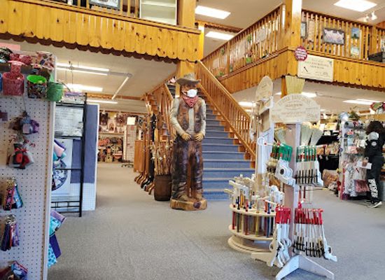 ohio/amish-country/shop/sol-s-in-berlin