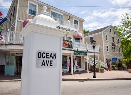 maine/kennebunkport/shop/too-cool