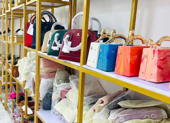 nigeria/warri/shop/settuse-collectibles