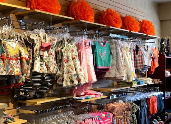 montana/whitefish/shop/sprouts-childrens-boutique