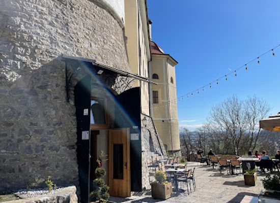 slovenia/skofja-loka/shop/grajska-kavarna-skofja-loka