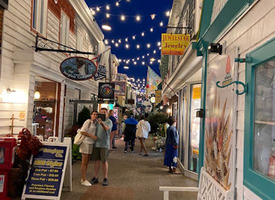 delaware/the-atlantic-coastal-plain/shop/penny-lane-mall