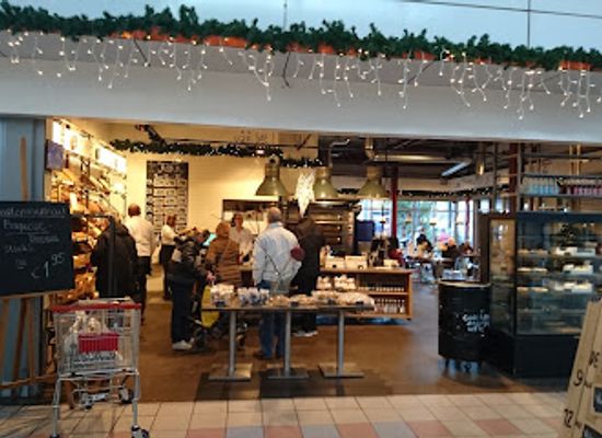 netherlands/haarlem/shop/schalkwijk-shopping-center
