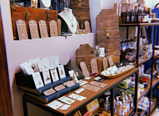 new-jersey/jersey-city/shop/lucky-honeybee-goods-gifts