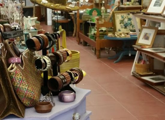 california/fresno/shop/vivily-vintage-handmade