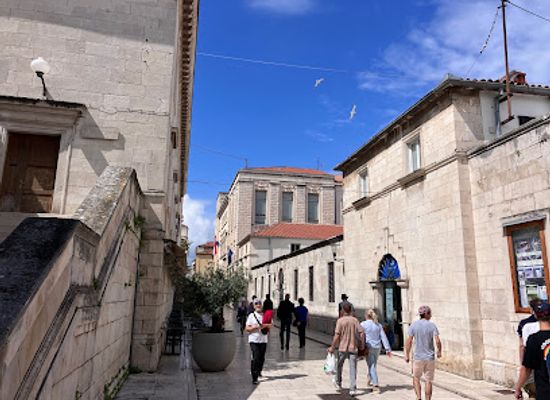 croatia/zadar/shop/croata-museum-concept-store